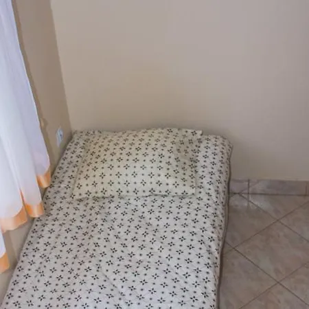 Wawa Hostel *